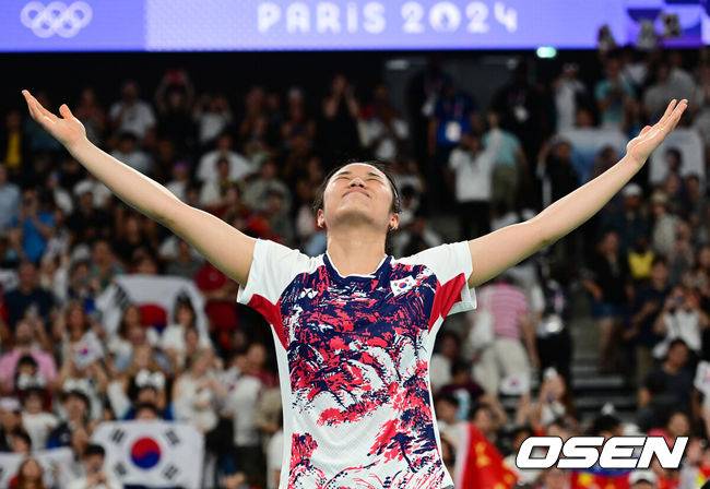 여왕이 물러나자 왕좌는 단 한 명에게로… 안세영, 배드민턴 시대를 다시 쓴다!