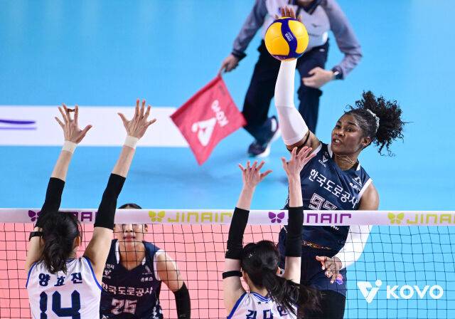 이래서 전체 1순위 지명됐나, 2007년생 신예가 배구천재 공백 지웠다…201승 감독 반했다