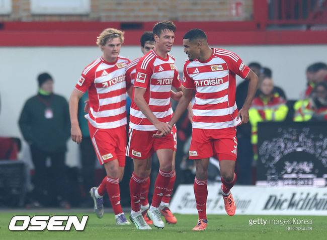 '케인 동점골' 바이에른, '센터백 두키 멀티골' 우니온과 2-2 무승부...리그 '10경기 전승'은 없었다