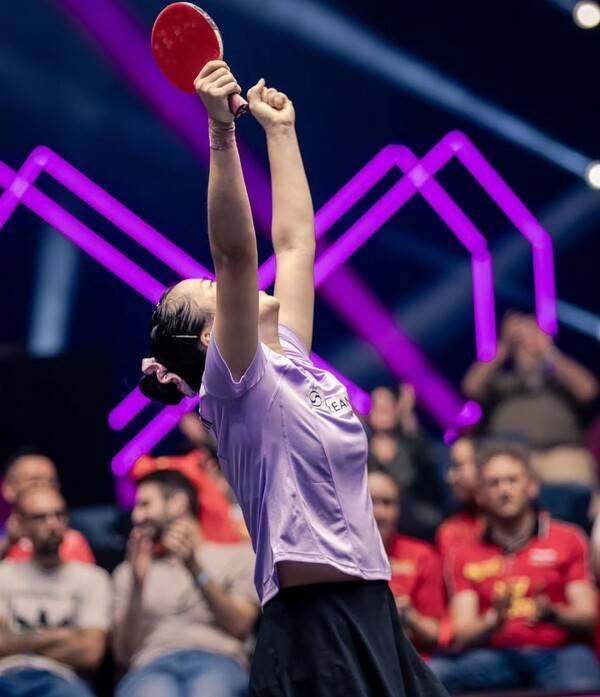 삐약! 삐약! 대한민국, 역사 새로 썼다...4-0 압도적 쾌거, 신유빈 WTT 프랑크푸르트 4강행, 한국 선수 최초 결승행 정조준