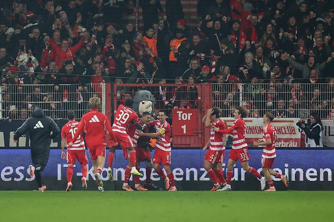 김민재 안 쓴 바이에른 뮌헨, 결국 대기록 멈췄다…‘정우영 출전’ 우니온 베를린과 2-2 무승부→17연승 실패