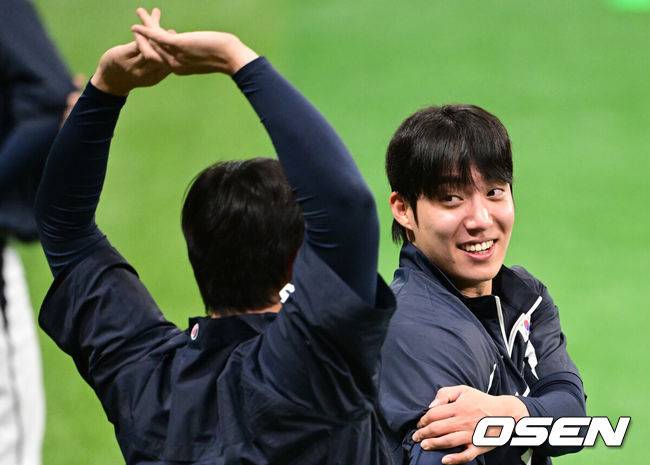 ‘가을야구 너무 무리했나’ 문동주·원태인 등판은 조심 또 조심, 류지현 감독 “감독이 욕심부릴 때가 아니다”