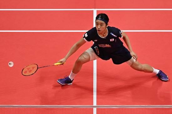 '패패패패패패패패패' 안세영에게 박살!…세계 1위 214주 대기록 보유자 '눈물의 은퇴'→