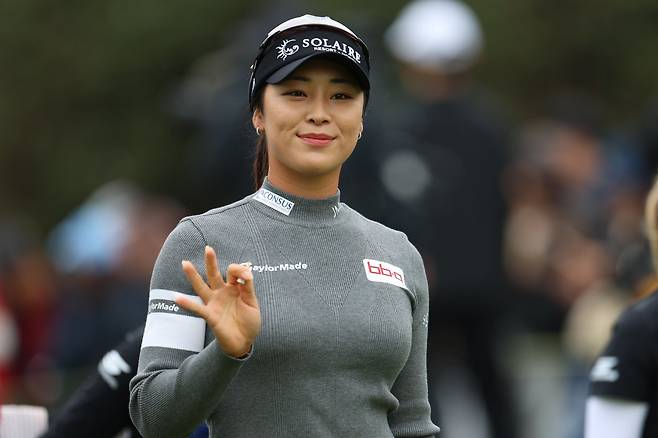 순위 밀렸던 윤이나, 우천 취소 덕분에 행운의 시즌 첫 톱10…일본 7승, 한국(6승) 제치고 최다승 1위