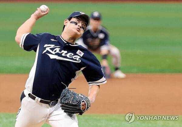 김서현 등판에 '웅성웅성'→ 1이닝도 못버티고 실점, 강판