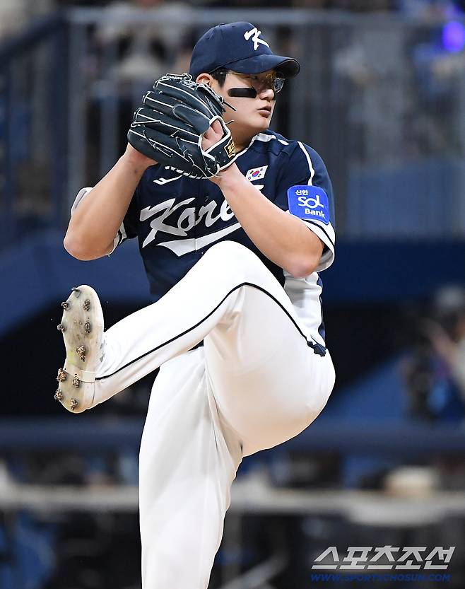 이틀간 한국 유일한 실점이 김서현... 류지현의 진단은 '지쳤다' 그러나 교체 이유는 투구수[고척 코멘트]