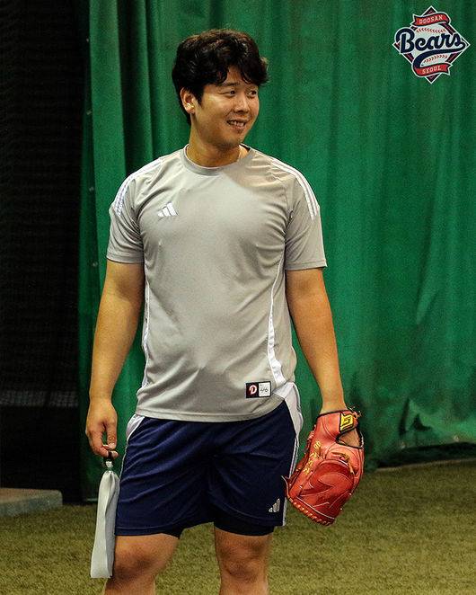 2군 퇴근→육아→야구 시청…두산 보물로 불렸는데, 왜 1군서 자취 감췄나 “내년 선수생활 걸렸다, 간절해” [오!쎈 미야자키]