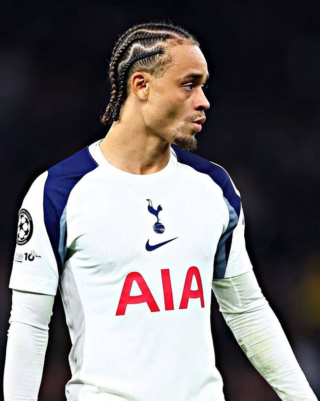 '14경기 무득점' 손흥민 후계자, 분위기 파악도 못 하나...비겨놓고