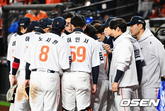 어떻게 키운 유망주들인데…FA 영입에 3년간 340억 넘게 쓴 한화, 이제는 잃을 것도 걱정한다