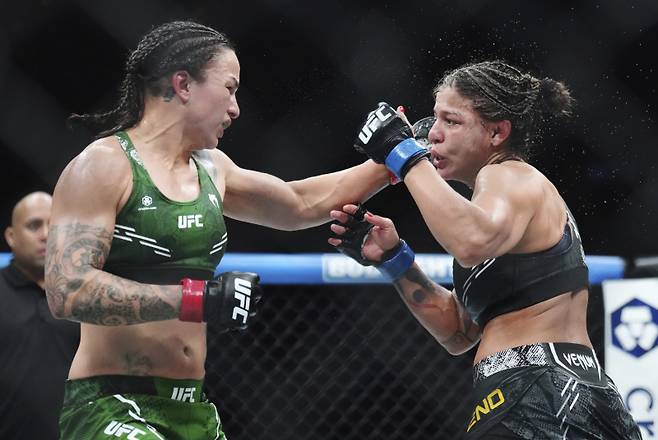 ‘극단적 조치’ UFC 女 파이터, ‘눈속임’으로 체중 감량…”어쩔 수 없었다” 7개월 만의 고백