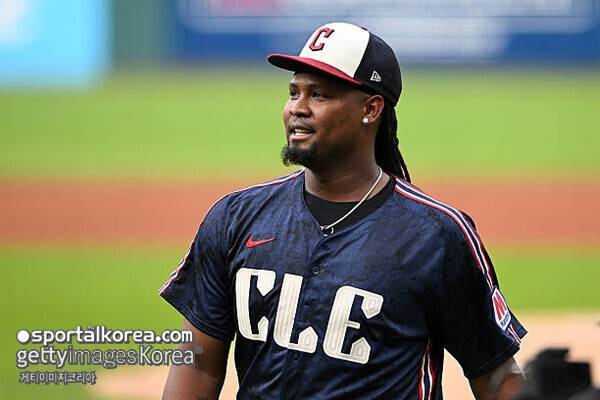 1700만 원 벌려다가 1454억 날리고 '최대 징역 65년' 위기…'다저스 타겟' 특급 마무리 정식 기소, '범죄자' 전락 임박