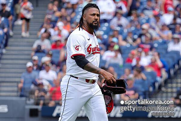 1700만 원 벌려다가 1454억 날리고 '최대 징역 65년' 위기…'다저스 타겟' 특급 마무리 정식 기소, '범죄자' 전락 임박