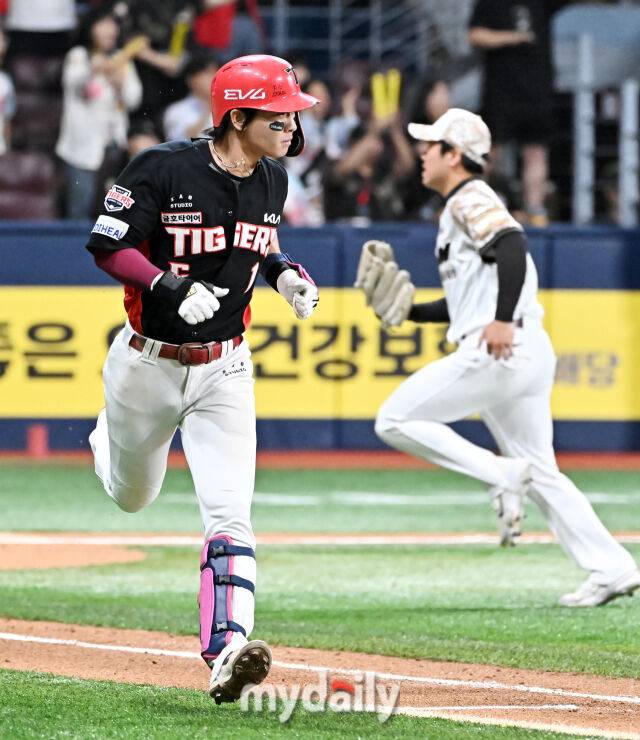 강백호·박찬호·김현수에게 달렸다? FA 계약총액 989억원→599.1억원까지 계속 떨어졌는데 ‘이번엔 과연’