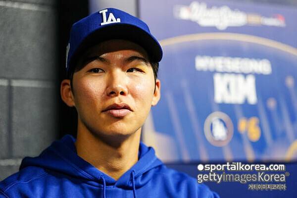 'WS 우승'에도 사라진 김혜성 이름, '49G 타율 0.302' 2루수에 밀렸다…그래도 '세컨드 팀'에는 이름 올려