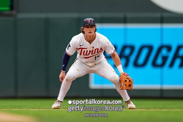 'WS 우승'에도 사라진 김혜성 이름, '49G 타율 0.302' 2루수에 밀렸다…그래도 '세컨드 팀'에는 이름 올려