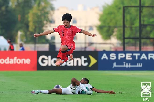 [현장 REVIEW] 韓 해냈다! 월드컵 ‘죽음의 조’ 무패 통과, ‘드로그바 나라’ 코트디부아르 3-1 제압…G조 2위 U-17 32강 진출