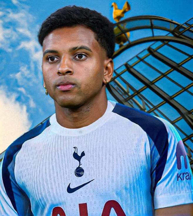 '한국서만 펄펄' 29경기 0골 손흥민 후계자 1순위, 토트넘 사기 당할 뻔...음바페 영입 최대 피해→문제아 전락