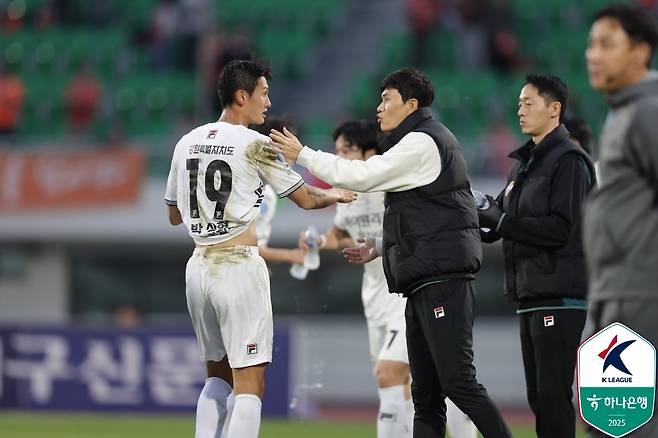 “친정팀에 대한 예우” 결국 눈물까지…‘2주 전 전역→김천전 결승골’ 강원 박상혁이 보여준 진심