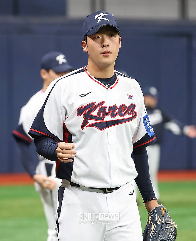 경험 쌓으랬더니 한국을 이끌고 있네…20대 강속구 투수들, 어떻게 '국제경쟁력' 주역이 됐나