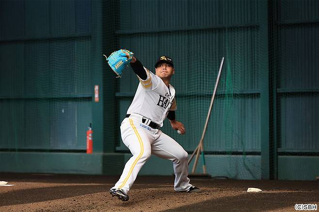 韓 도전 결국 포기했나, '한때 신인왕 후보' 10년도 못 채우고 전격 은퇴 선언