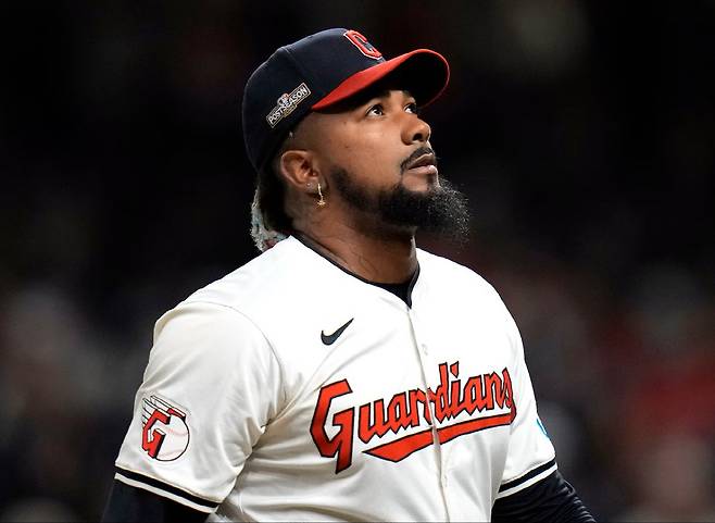 '충격 커리어 박살' 연봉 93억인데, 고작 6억 때문에 승부조작 멍청하네…