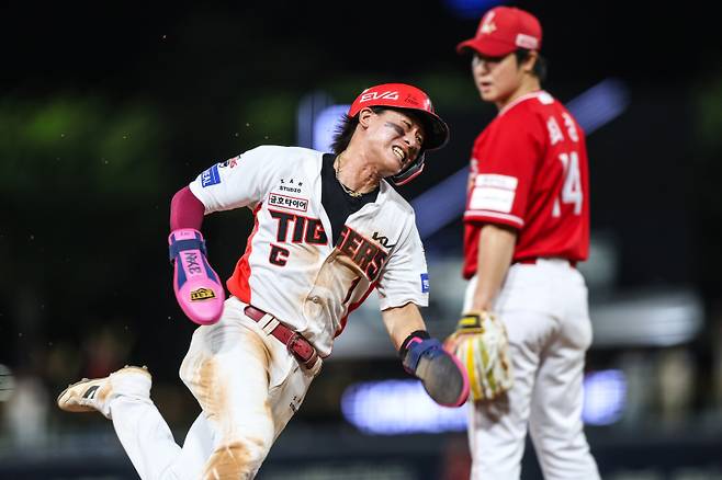 '부산 출몰' 박찬호, 롯데와 연결고리? 적합성에 의견 분분