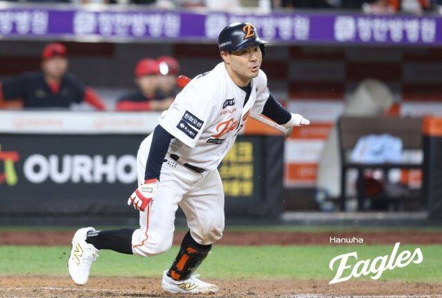 '파격 결정' 한화서 이제 2년 뛰었는데, 이재원 플레잉코치 전격 선임…