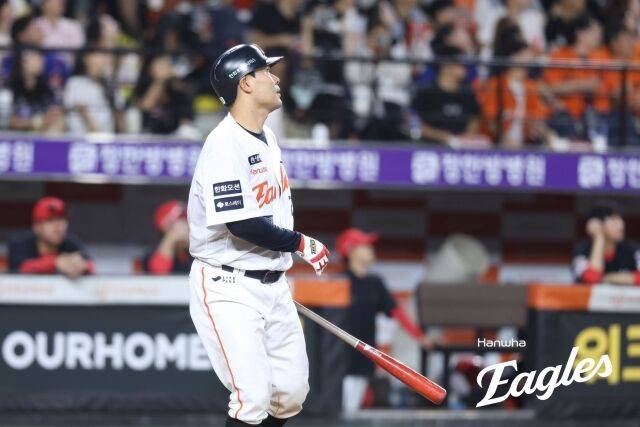 '파격 결정' 한화서 이제 2년 뛰었는데, 이재원 플레잉코치 전격 선임…