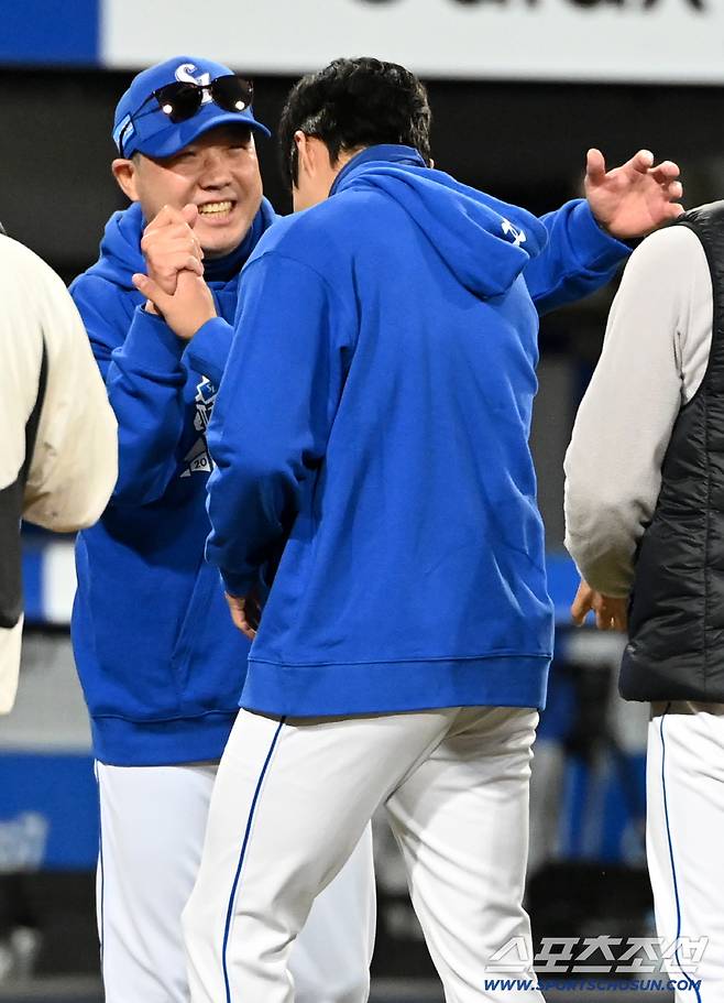 원태인 덕에 23억 벌었다? 박진만 감독 소고기 사야겠네