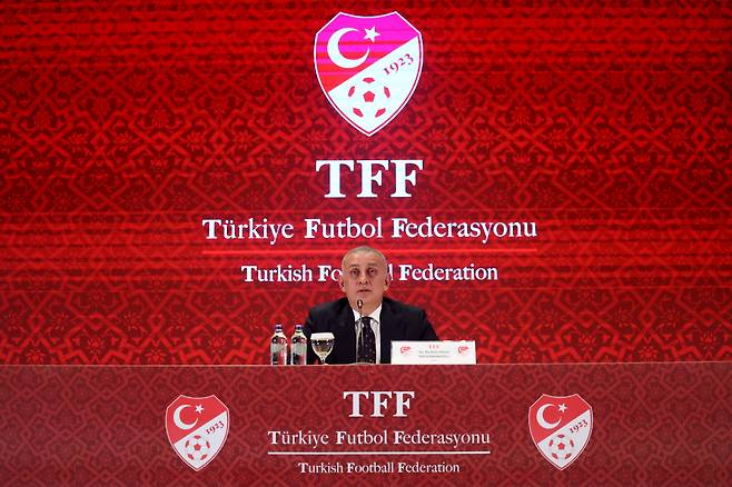 [오피셜]'충격 또 충격' 튀르키예, 선수 1024명 출전 정지 징계…심판 이어 '베팅스캔들' 일파만파→선수 부족, FIFA에 이적 연장 요청