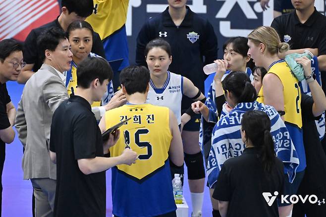 5세트 8-3 리드에 패배라니…