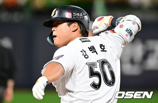 감독 사퇴→9위 추락, 충격 컸나, 회장님 또 지갑 여나…차명석 단장 “두산이 FA 시장 큰 손 될 것이다”