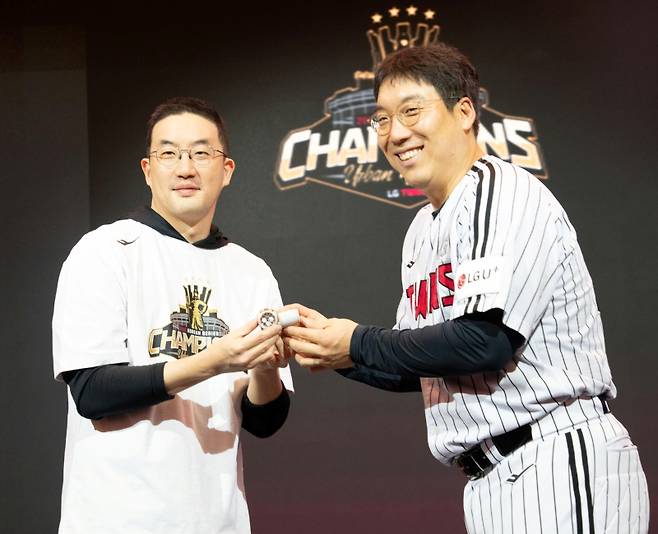 2년 전엔 샐러리캡 위반, FA 박해민·김현수 계약 가능? 차명석 단장