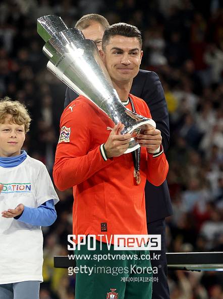 호날두 '오피셜' 공식 발표