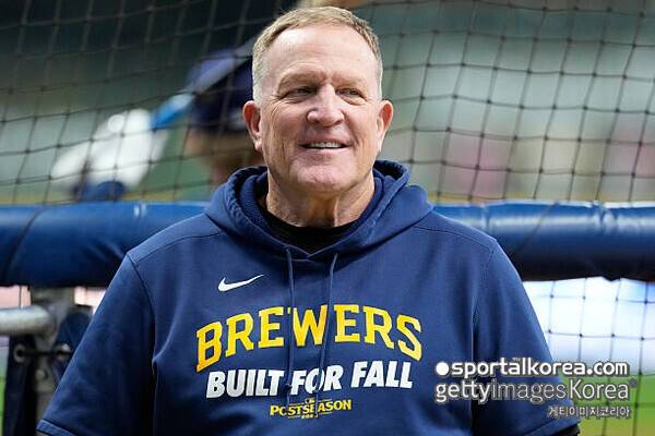 '오타니·베츠·야마모토' 3명 연봉보다 적은 돈으로 97승·ML 1위 이끈 머피, NL 올해의 감독상 수상