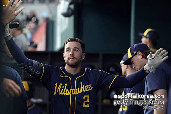 '오타니·베츠·야마모토' 3명 연봉보다 적은 돈으로 97승·ML 1위 이끈 머피, NL 올해의 감독상 수상