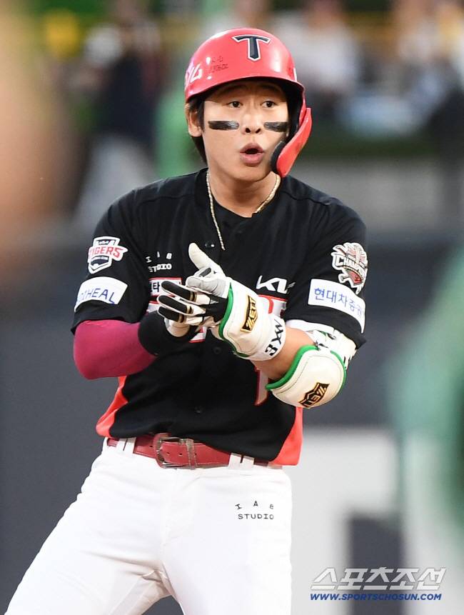 '와 박찬호 100억↑ 이게 맞나'…이미 이성 잃었다, KIA·두산·KT·롯데 제대로 붙었다