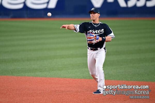 2026년 韓 대표팀 초비상! '천재'로 불리는 핵심 멤버 발목 수술로 이탈, 김혜성에겐 초대형 기회이자 위기