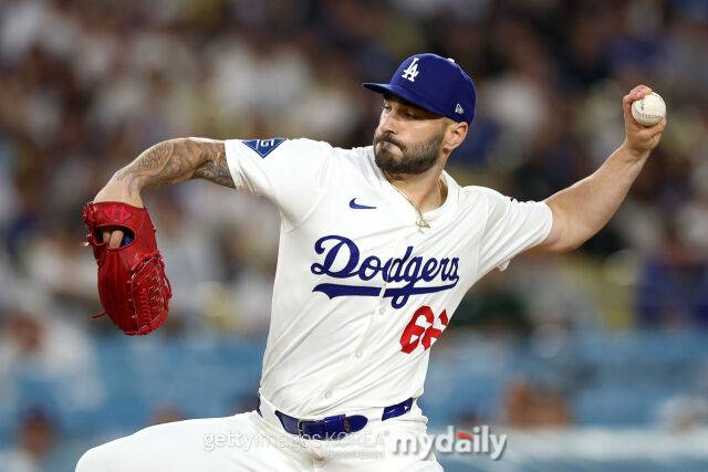 “다저스, 터커와 10년 이상 계약할 의향 없다” 4억달러+α FA 최대어보다 중요한 1055억원 클로저 이슈