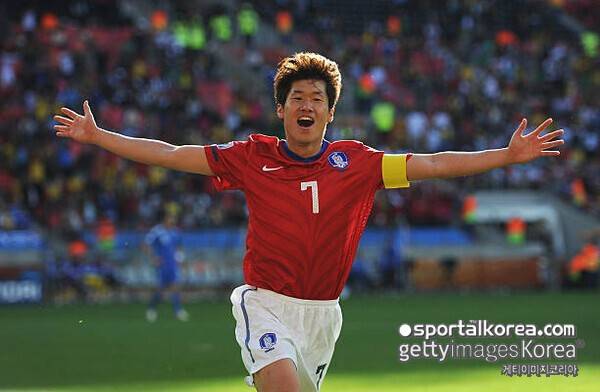 韓 18위 추락, '충격의 조기 은퇴' 박지성,