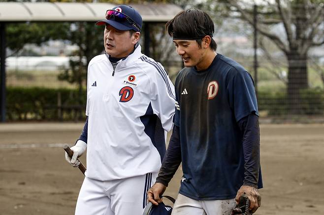 '15홈런 가능' 안재석 놔두고 '5홈런' 박찬호에 100억을 태운다? → 두산은 내년 '윈나우'가 아니다