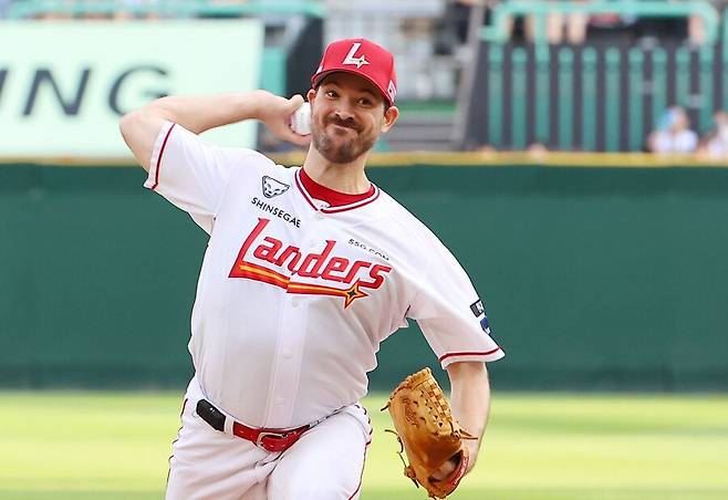 폰세 이어 이 선수도 MLB로 떠난다… 리그 원투펀치 다 없다, 내년에는 누가 왕인가