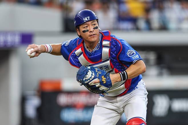 '역대 최초 4번째 FA' 강민호