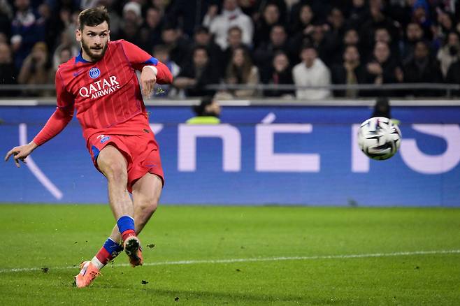 [공식발표] 사실 이강인 ‘결승골 AS’ 아니었다…프랑스축구협회 ‘오심 인정’, “파울로 취소됐어야”