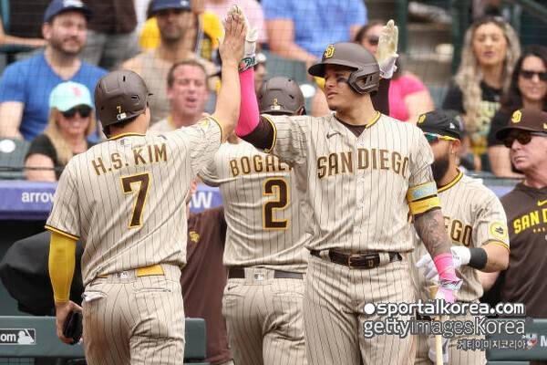 '이럴 수가' 김하성 친정팀 초비상…샌디에이고, 4300억 빚더미에 '매각 검토' 공식화