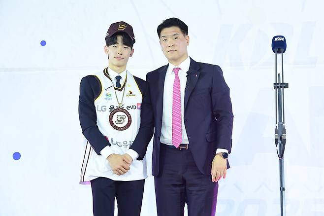 [25 KBL 드래프트] 김선우 이어 김준영까지 품은 LG... 2라운드 알짜 지명 종합
