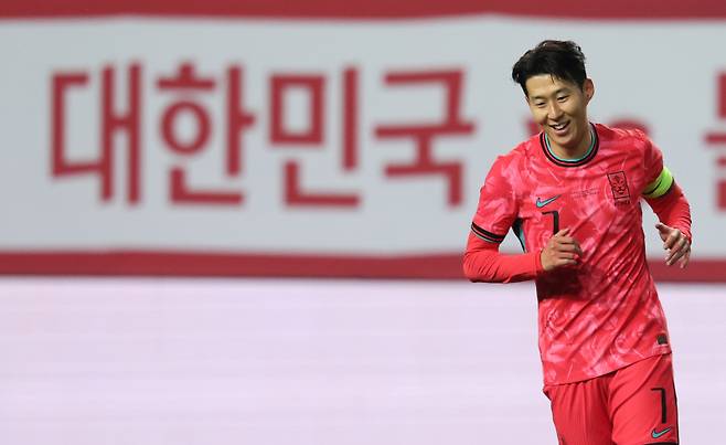 졸전의 홍명보호 구한 ‘SON’…손흥민, 볼리비아전 프리킥 선제골