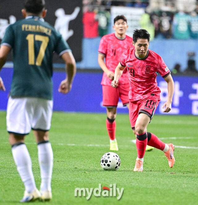 '76위' 볼리비아 상대로 최악의 졸전! 홍명보호, 전반전 0-0 마무리...유효슈팅 2-3으로 열세 [MD현장]