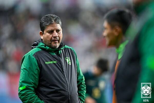 [STN 현장] '손흥민 골 혀 내둘렀다!' 볼리비아 감독,