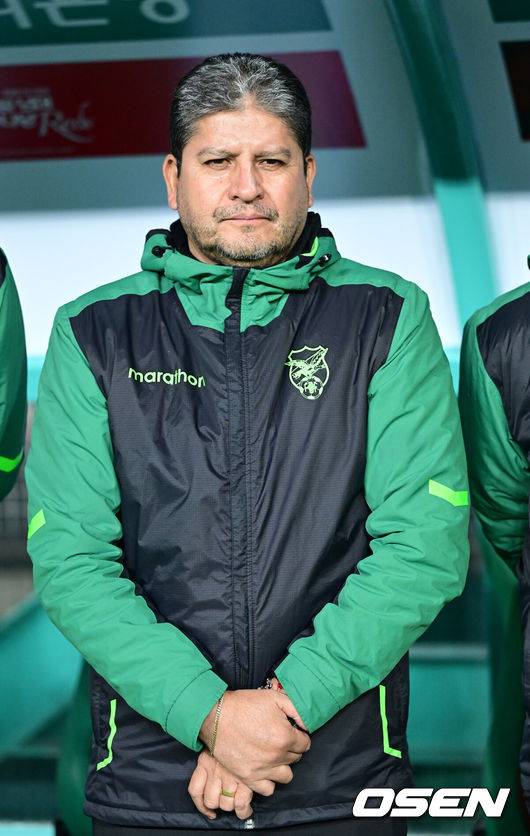 볼리비아 감독, SON 프리킥 득점에 감탄